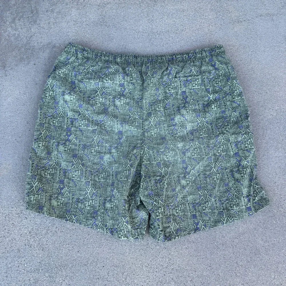 Gotcha Vintage Mens Swim Trunks Green Purple Tribal Print Mesh Lined Size 30